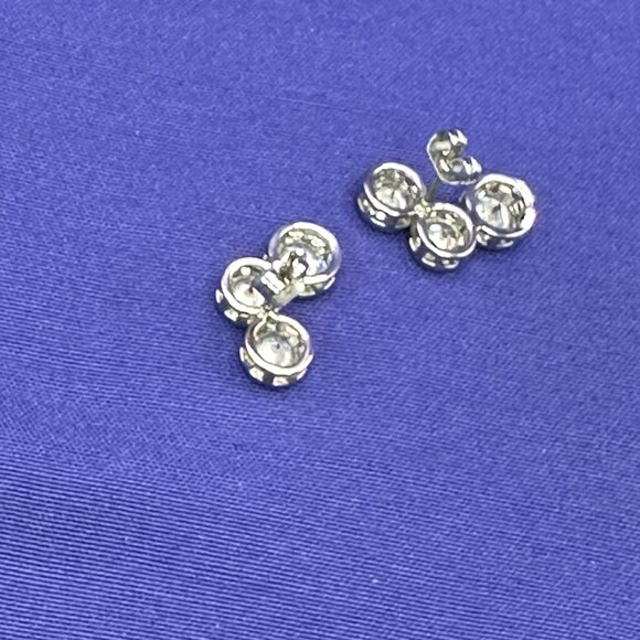 I.N.C Crystal Snowman Post Earrings Set On Original Card - Picture 10 of 11